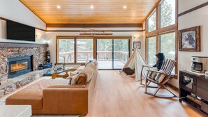 House - Dakine Haus by Avantstay 4 Min to Northstar Deck (Truckee)