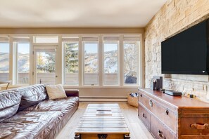 House | 2 bedrooms - Sunvail by Avantstay 10min Walk to Ski Lifts (Vail)