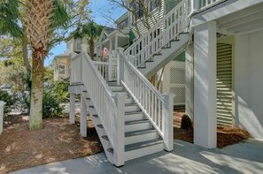 House - 5 Grand Pavilion by Avantstay Ocean View Rooftop Deck (Isle of Palms)