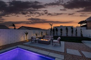 Room - Montego by Avantstay Private Yard w Pool Hot Tub (Indio)