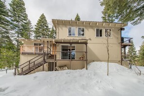 4 bedrooms - Mahogany by Avantstay Snowbird Cabin w Full Chamberlands Access (Homewood)