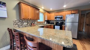 6 bedrooms - Hickory Haven by Avantstay Hot Tub Game Room Theater Deck (Albrightsville)