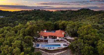 Rancho Robles by Avantstay Vineyard Villa w Views Pool Privacy