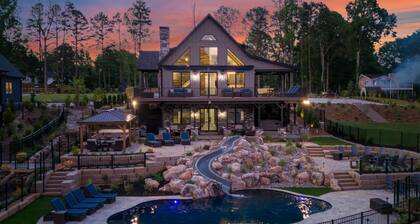 Gray Fox Lodge by Avantstay Waterslide Pool Theater Sleeps 23