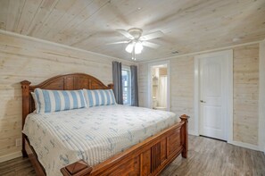 2 bedrooms - Tipsy Flipper by Avantstay Private Pool Balcony Minutes to the Beach (Port Aransas)