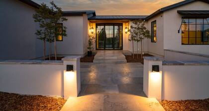 Mayacama Manor by Avantstay Luxe Escape w Pool