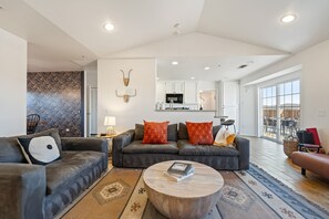 House | 4 bedrooms - Casa De Kota by Avantstay Pool Firepit Games Secluded Chic (Joshua Tree)