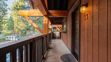 Nhà | 4 phòng ngủ