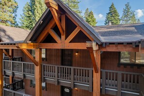 House - Incline Paradise by Avantstay Walk to Town Lake 5mins to Ski Resort (Incline Village)