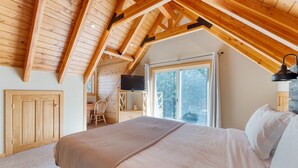 Unclassified image, 5 of 42, button - Ember by Avantstay Majestic Entertainers Home w Pine Tree Views Close to Meek s Bay (Tahoma)