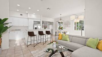 Rumah | 4 kamar tidur