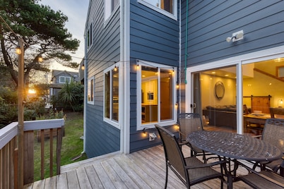 Royal Canoe by Avantstay Walk to the Shore Private Yard