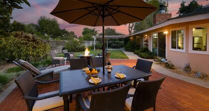 East Valley Manor by Avantstay Minutes to the Beach