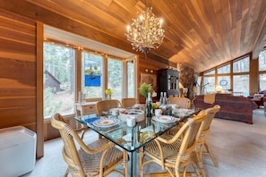 House | 4 bedrooms - Northstar Hideaway by Avantstay 5mins to Skiing (Truckee)