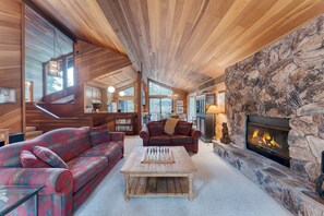 House | 4 bedrooms - Northstar Hideaway by Avantstay 5mins to Skiing (Truckee)