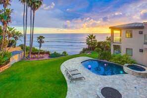 3 bedrooms - Sea Ridge by Avantstay Oceanfront Villa w Pool Hot Tub Fire Pit (La Jolla)