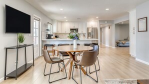 House | 3 bedrooms - Putter s Paradise by Avantstay Central Location Private Pool (Tempe)