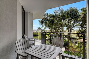 House | 3 bedrooms - 123d Shipwatch by Avantstay Beach Access Pool (Isle of Palms)