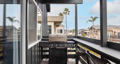 Shelly by Avantstay Steps to the Beach Deck w Ocean Views 5bdr