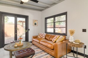 House | 6 bedrooms - Mystic Sunset by Avantstay Thunder Mountain View Pool Driving Range Casita (Sedona)