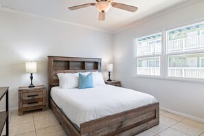 House | 1 bedroom - Ocean Blvd Apt 6 by Avantstay On Pacific Beach (Pauma Valley)