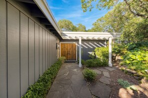 3 bedrooms - Pepperwood Escape by Avantstay Outdoor Living Views (Santa Rosa)