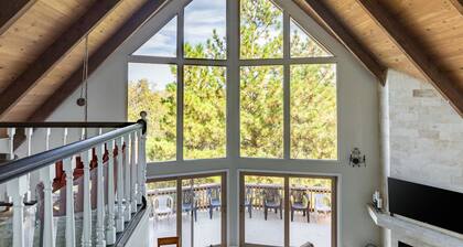 Mystic Ridge by Avantstay Game Room Views
