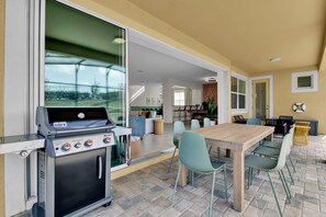 9 bedrooms - Nassau by Avantstay 9bdr Pool Game Room (Kissimmee)