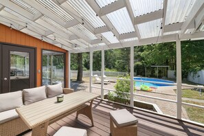 House | 4 bedrooms - Paradise Retreat by Avantstay Pool Hot Tub Game Room (Mount Pocono)