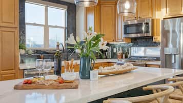 Rumah | 4 kamar tidur