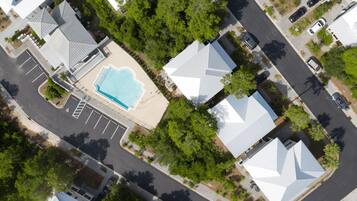 Nhà | 4 phòng ngủ