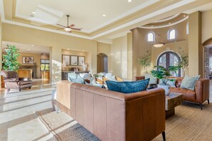 4 bedrooms - Cleveland Vista by Avantstay Pool Hot Tub Fire Pit Panoramic Views (Murrieta)