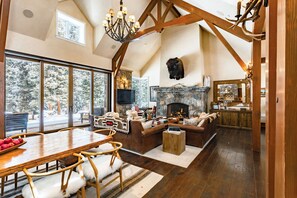 Nhà | 8 phòng ngủ 