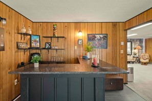 4 bedrooms