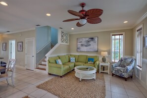 House | 4 bedrooms - A Piece of Heaven by Avantstay Private Pool Sleeps 14 Pet-friendly (Santa Rosa Beach)