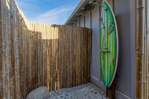 House | 4 bedrooms - Hummingbird Haven by Avantstay Dog-friendly Near the Beach Huge Yard Hot Tub (Santa Barbara)