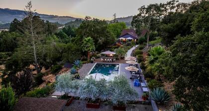 Kenwood Vista by Avantstay 7acres w Pool Fire Pit Vineyard Views