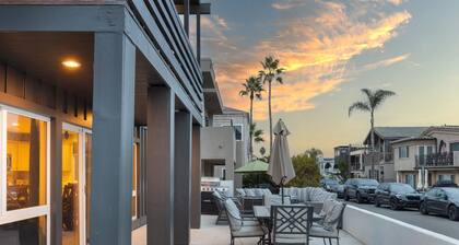 Sandy by Avantstay Oceanview Steps to Beach Patio w Fire Pit Dining Area