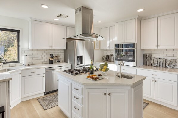 House | 4 bedrooms - Terrace Hill Modern Paso Robles Escape Near Wineries Dining and Hot Springs (Paso Robles)