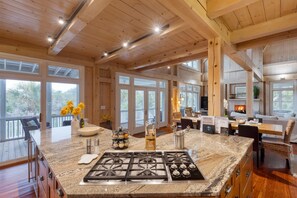 4 bedrooms