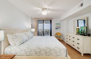 Apartment | 2 bedrooms - 322 D Shipwatch by Avantstay Community Pool Access Close to Beach (Isle of Palms)