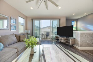 House | 3 bedrooms - Casa do Sol by Avantstay Rooftop Deck w Ocean Views 2 Blocks to Beach (Pismo Beach)