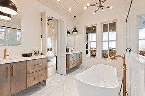 House | 4 bedrooms - Katydid Beach Bungalow by Avantstay Gulf Views New Construction in Seagrove (Santa Rosa Beach)