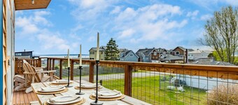 Chateau Coho by Avantstay Easy Beach Access