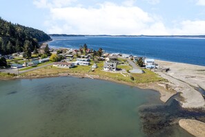 Room - Sunny by the Sound by Avantstay Coastal Escape (Coupeville)