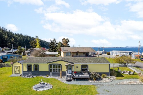 Sunny by the Sound by Avantstay Coastal Escape