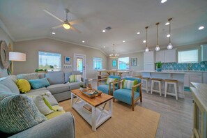 House | 5 bedrooms - Once Upon A Tide by Avantstay Private Pool (Port Aransas)