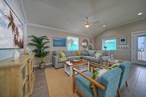 House | 5 bedrooms - Once Upon A Tide by Avantstay Private Pool (Port Aransas)