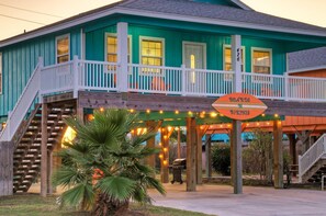 House - Boards N Bikinis by Avantstay Private Pool (Port Aransas)