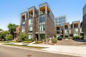 4 bedrooms - The Grove 3 by Avantstay Music Row at Your Door (Nashville)